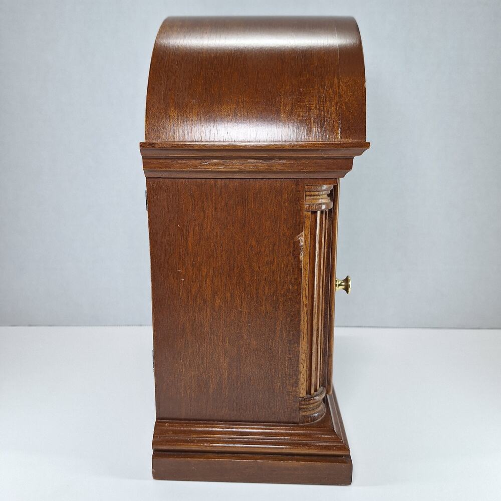 Vintage Bulova Tempus Fugit Brown Wooden Mantel Chime Clock - Tested & Working - Picture 5 of 16